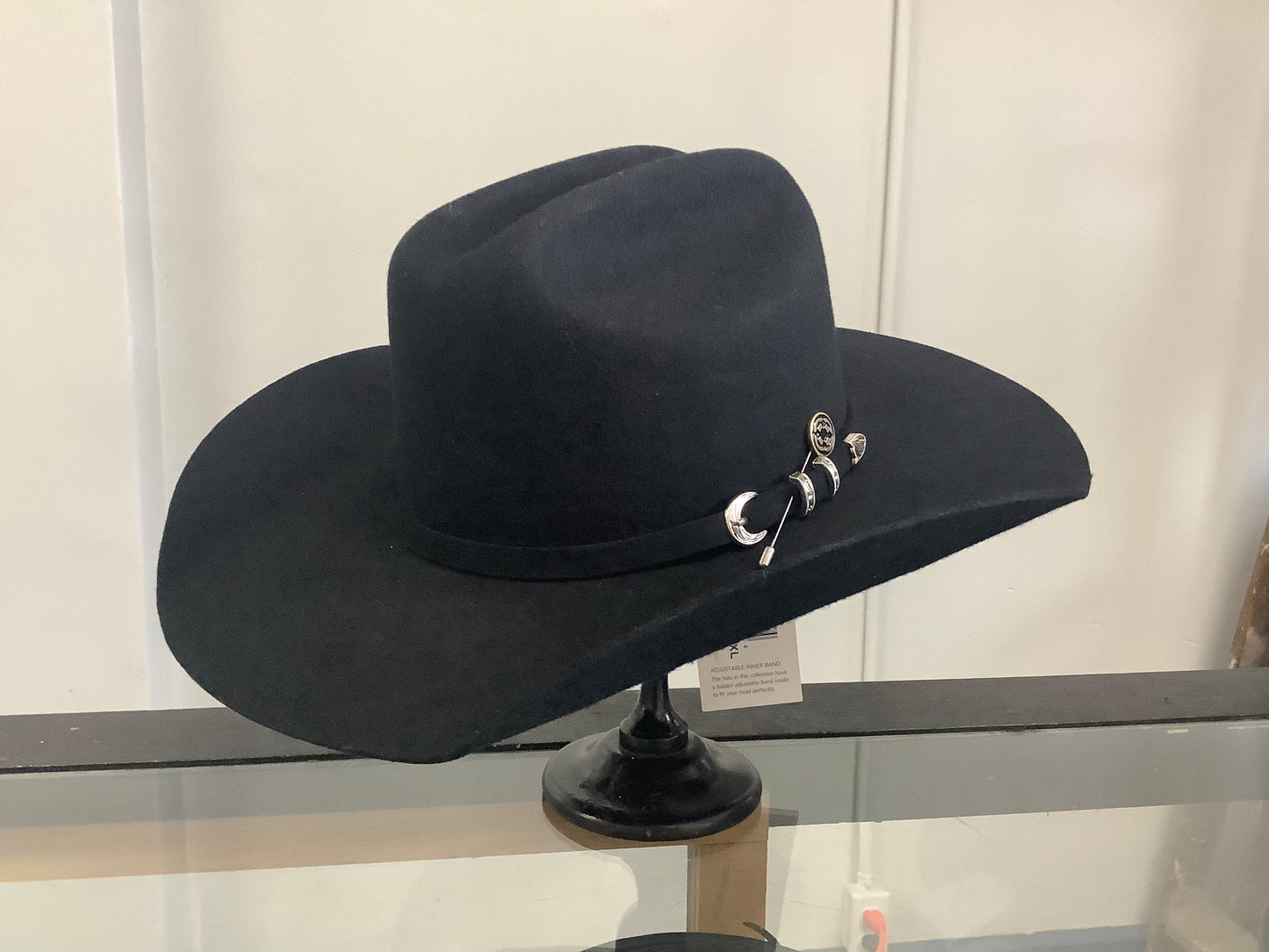 Cattleman felt hat