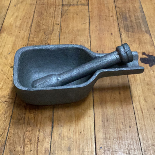 Cast iron mortar and pestle