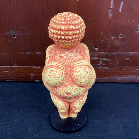 Venus of Wallendof Statue