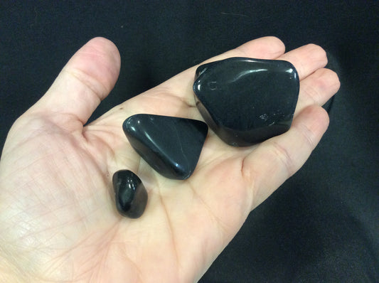 Onyx Black Agate Tumbled